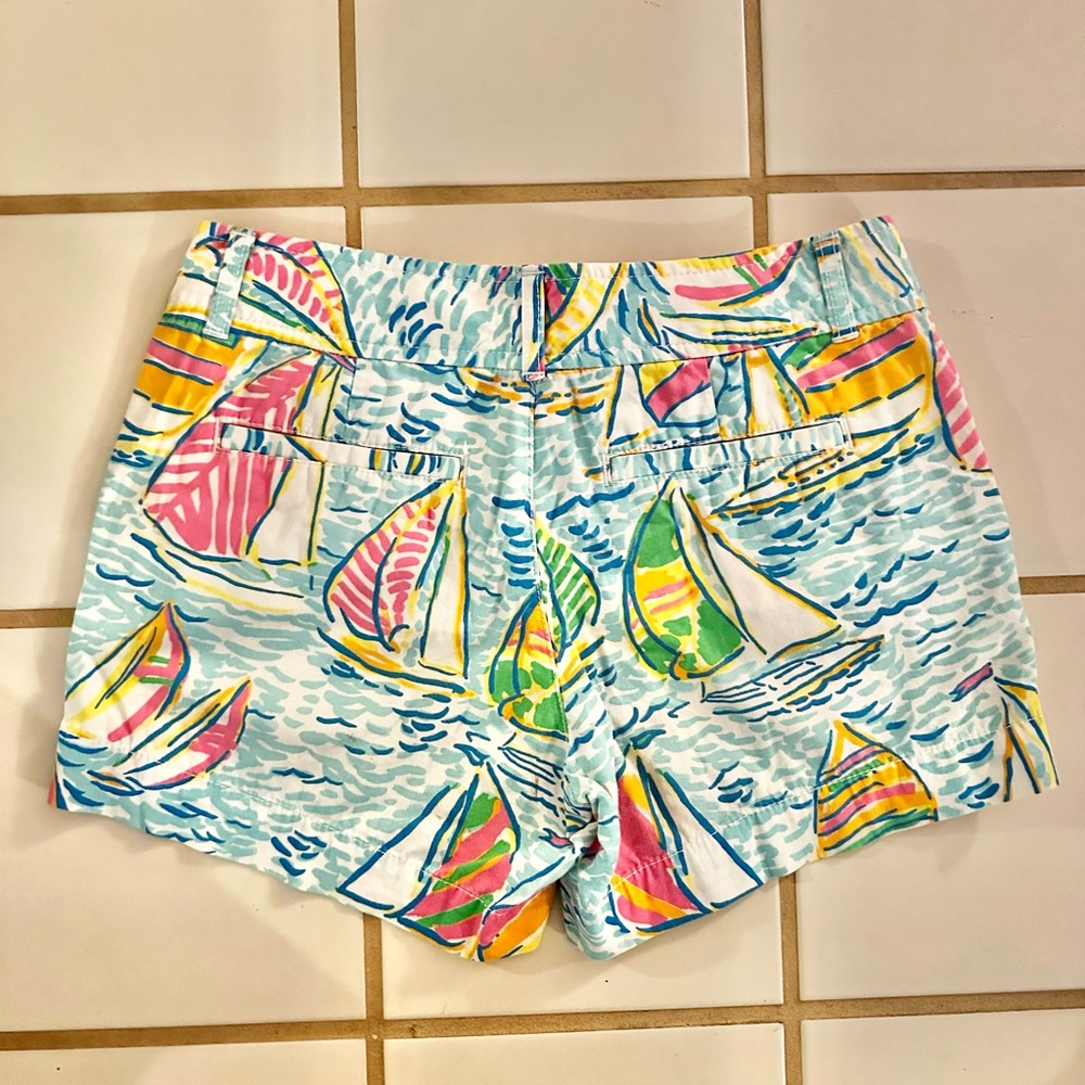 Lilly Pulitzer Callahan Short - Picture 3 of 3